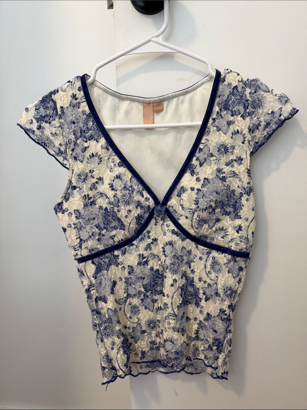 Floral Lace-Overlay V-Neck Top in Navy and Cream